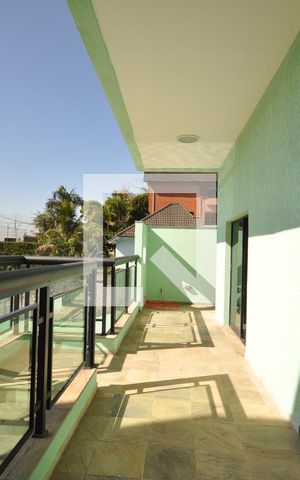Casa para alugar com 600m², 4 quartos e 4 vagasAcesso a piscina e a Churrasqueira