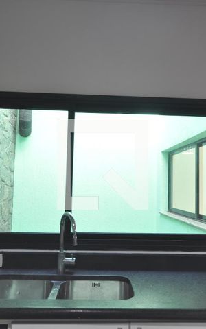 Casa para alugar com 600m², 4 quartos e 4 vagasCozinha