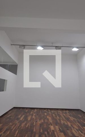 Casa para alugar com 600m², 4 quartos e 4 vagasQuadra de Squash