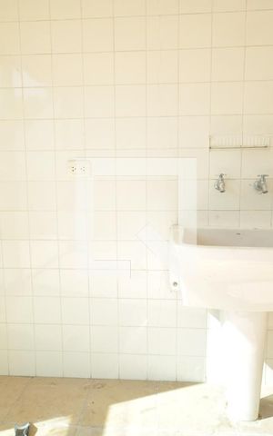 Casa para alugar com 600m², 4 quartos e 4 vagasDepósito