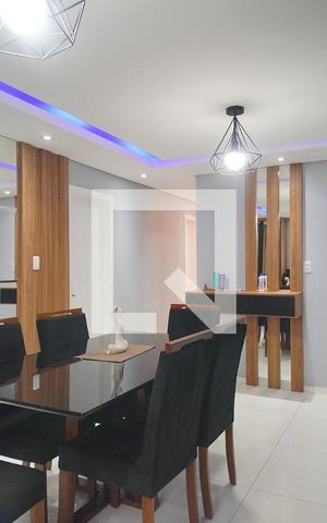 Casa à venda com 220m², 2 quartos e 4 vagas Casa à venda com 220m², 2 quartos e 4 vagasCozinha