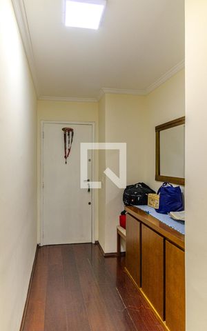 Apartamento para alugar com 45m², 1 quarto e 1 vagaCorredor de Entrada