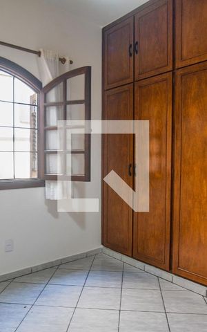 Casa à venda com 220m², 3 quartos e 4 vagasquarto 1