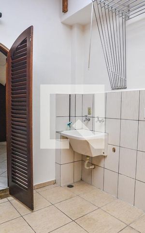 Casa à venda com 220m², 3 quartos e 4 vagasÁrea de Serviço