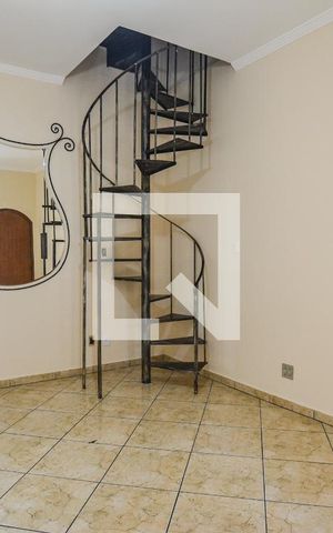 Casa à venda com 220m², 3 quartos e 4 vagasSala