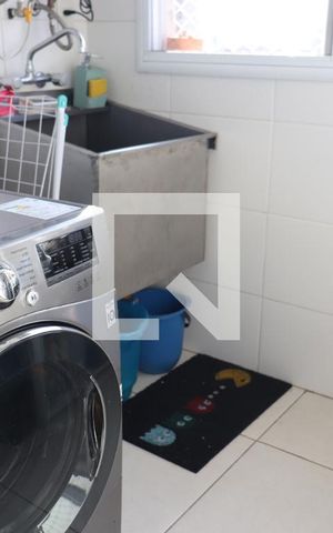 Apartamento à venda com 67m², 2 quartos e 1 vagalavanderia