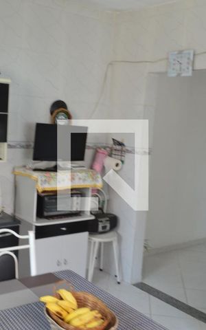 Casa de condomínio à venda com 100m², 3 quartos e sem vaga Casa de condomínio à venda com 100m², 3 quartos e sem vagaCozinha