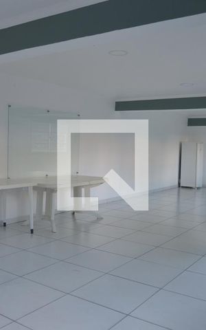 Apartamento para alugar com 66m², 3 quartos e 1 vagaÁrea comum 