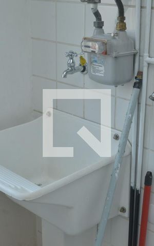 Apartamento para alugar com 66m², 3 quartos e 1 vagaÁrea de serviço 