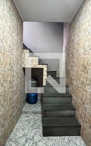 Casa à venda com 120m², 2 quartos e 1 vaga Casa à venda com 120m², 2 quartos e 1 vagaHall de entrada