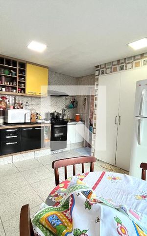 Casa à venda com 120m², 2 quartos e 1 vaga Casa à venda com 120m², 2 quartos e 1 vagaCozinha