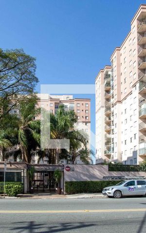 Apartamento para alugar com 65m², 3 quartos e 1 vagaFachada do condomínio