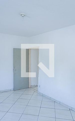 Casa para alugar com 75m², 2 quartos e 1 vaga Casa para alugar com 75m², 2 quartos e 1 vagaQuarto