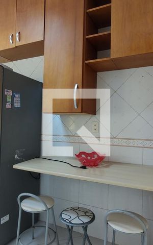 Casa de condomínio à venda com 250m², 4 quartos e 2 vagas Casa de condomínio à venda com 250m², 4 quartos e 2 vagasCozinha - Armários