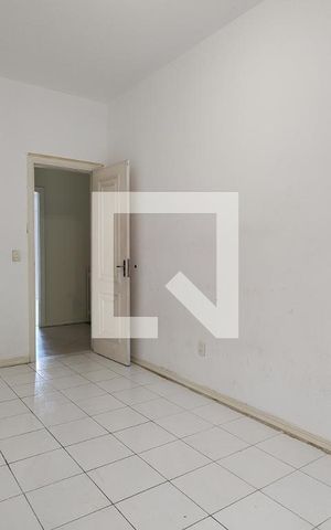 Casa de condomínio à venda com 250m², 4 quartos e 2 vagas Casa de condomínio à venda com 250m², 4 quartos e 2 vagasQuarto 3
