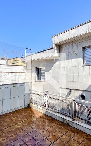 Casa à venda com 130m², 3 quartos e 2 vagasÁrea externa