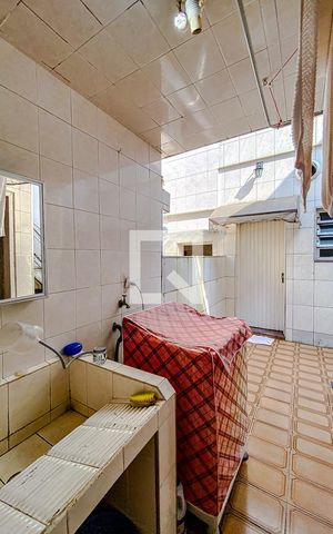 Casa à venda com 130m², 3 quartos e 2 vagasÁrea externa