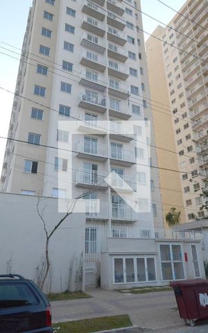 Apartamento à venda com 35m², 2 quartos e sem vagaFachada e portaria