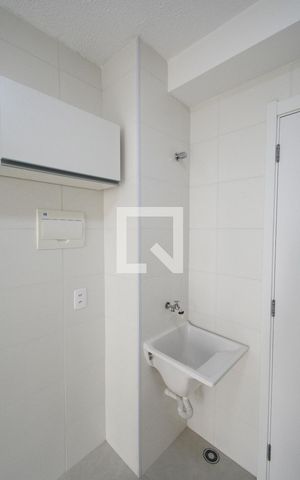 Apartamento à venda com 35m², 2 quartos e sem vagaCozinha e Área de Serviço