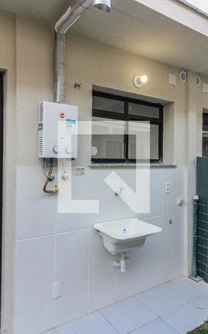 Casa de condomínio para alugar com 60m², 2 quartos e 1 vaga Casa de condomínio para alugar com 60m², 2 quartos e 1 vagaÁrea externa e Área de Serviço