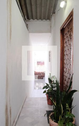 Casa à venda com 260m², 3 quartos e 3 vagasCorredor