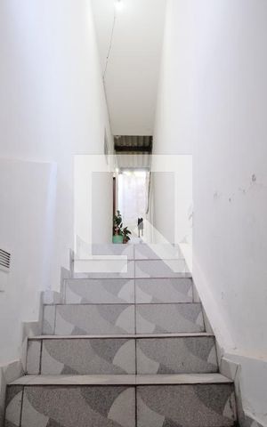 Casa à venda com 260m², 3 quartos e 3 vagasCorredor