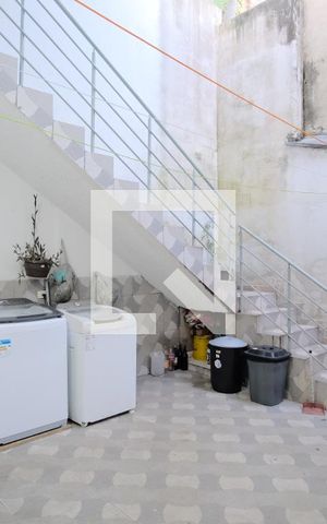 Casa à venda com 260m², 3 quartos e 3 vagasQuintal