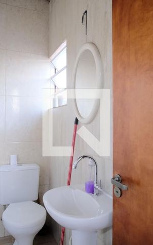 Casa à venda com 260m², 3 quartos e 3 vagasBanheiro de serviço