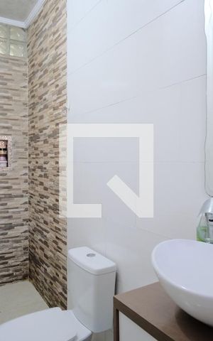 Casa à venda com 260m², 3 quartos e 3 vagasBanheiro da Suíte