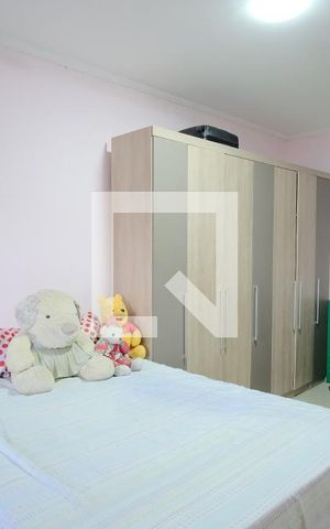 Casa à venda com 260m², 3 quartos e 3 vagasSuíte