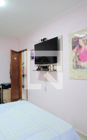 Casa à venda com 260m², 3 quartos e 3 vagasSuíte