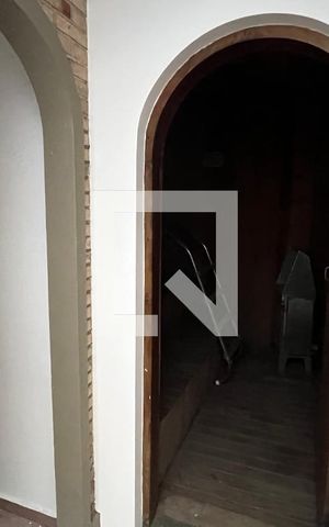 Casa para alugar com 929m², 4 quartos e 4 vagas Casa para alugar com 929m², 4 quartos e 4 vagasSauna