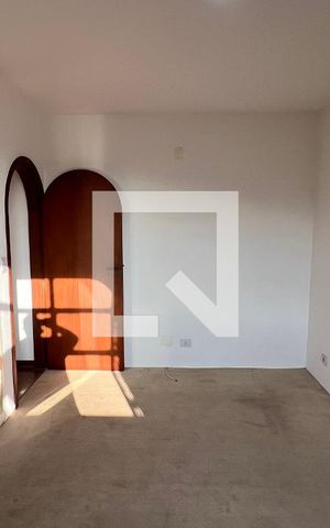 Casa para alugar com 929m², 4 quartos e 4 vagas Casa para alugar com 929m², 4 quartos e 4 vagasSuite 2