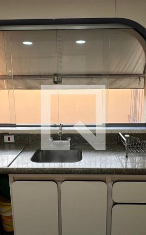 Casa para alugar com 929m², 4 quartos e 4 vagas Casa para alugar com 929m², 4 quartos e 4 vagasCozinha