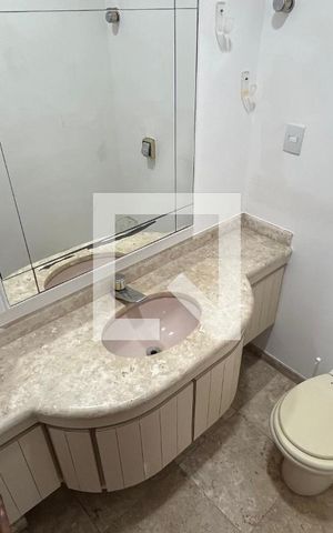 Casa para alugar com 929m², 4 quartos e 4 vagas Casa para alugar com 929m², 4 quartos e 4 vagasLavabo