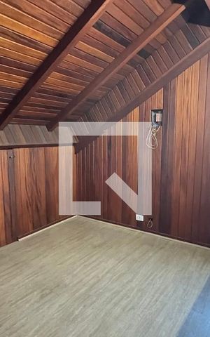 Casa para alugar com 929m², 4 quartos e 4 vagas Casa para alugar com 929m², 4 quartos e 4 vagasSala 1