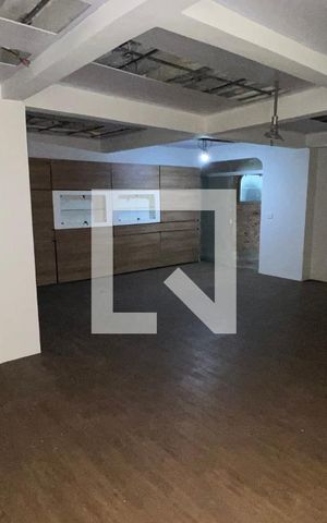Casa para alugar com 929m², 4 quartos e 4 vagas Casa para alugar com 929m², 4 quartos e 4 vagasSalão de festa