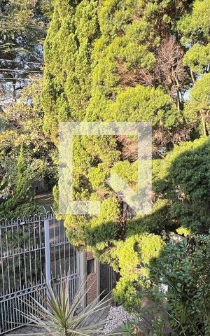 Casa para alugar com 929m², 4 quartos e 4 vagas Casa para alugar com 929m², 4 quartos e 4 vagasSacada da suite