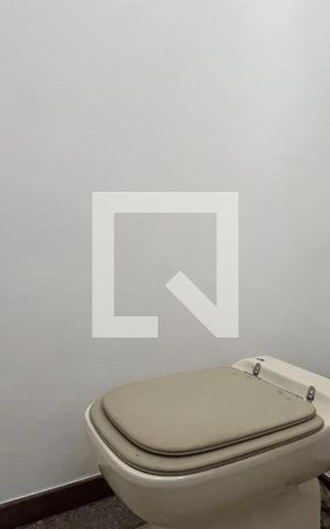 Casa para alugar com 929m², 4 quartos e 4 vagas Casa para alugar com 929m², 4 quartos e 4 vagasLavabo