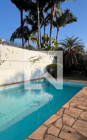 Casa para alugar com 929m², 4 quartos e 4 vagas Casa para alugar com 929m², 4 quartos e 4 vagasPiscina