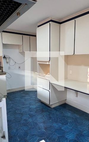 Casa para alugar com 929m², 4 quartos e 4 vagas Casa para alugar com 929m², 4 quartos e 4 vagasCozinha