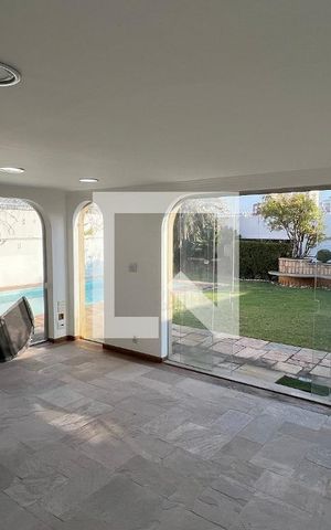 Casa para alugar com 929m², 4 quartos e 4 vagas Casa para alugar com 929m², 4 quartos e 4 vagasSala