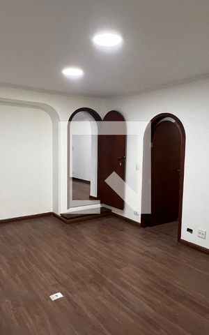 Casa para alugar com 929m², 4 quartos e 4 vagas Casa para alugar com 929m², 4 quartos e 4 vagasSuite 1