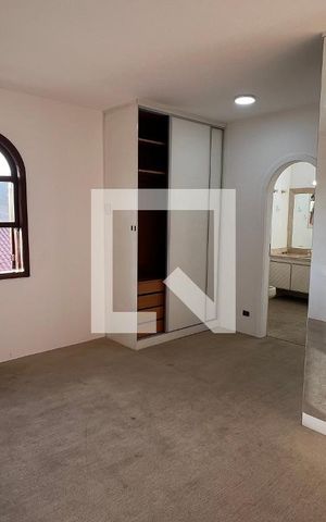 Casa para alugar com 929m², 4 quartos e 4 vagas Casa para alugar com 929m², 4 quartos e 4 vagasSuite 2