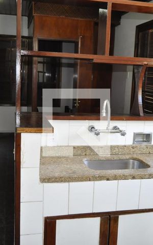 Apartamento à venda com 183m², 4 quartos e sem vagaBanheiro 2