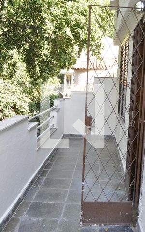 Apartamento à venda com 183m², 4 quartos e sem vagaVaranda