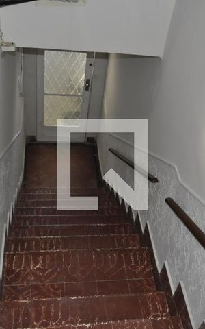 Apartamento à venda com 183m², 4 quartos e sem vagaEscada