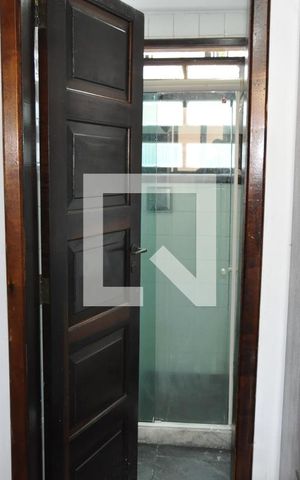Apartamento à venda com 183m², 4 quartos e sem vagaBanheiro 2