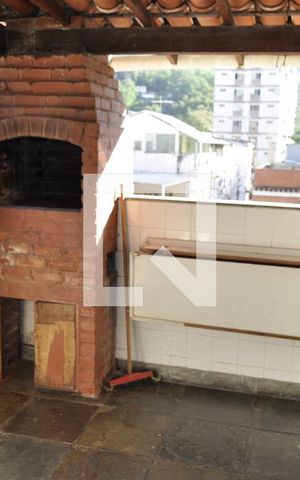 Apartamento à venda com 183m², 4 quartos e sem vagaÁrea de Serviço