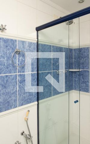 Apartamento à venda com 88m², 2 quartos e 2 vagas Apartamento à venda com 88m², 2 quartos e 2 vagasBanheiro da Suíte 1